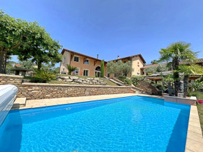 Villa en Vente à Brignais / 7 pièces 246m2