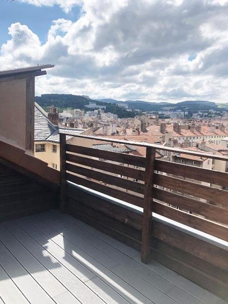APPARTEMENT T3 A LOUER - ST ETIENNE - 70.85 m2 - 683 &euro; charges comprises par mois