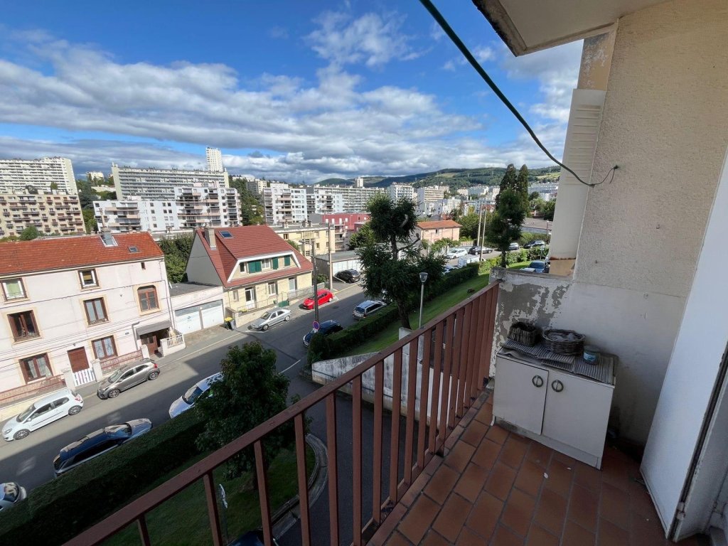 APPARTEMENT T4 A VENDRE - ST ETIENNE - 67 m2 - 59 900 &euro;