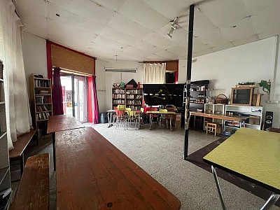 BOUTIQUE A VENDRE - ST ETIENNE - 73 m2 - 33 800 €