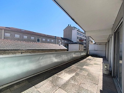 LOCAL D ACTIVITE A LOUER - ST ETIENNE - 71.36 m2 - 560 € HC par mois