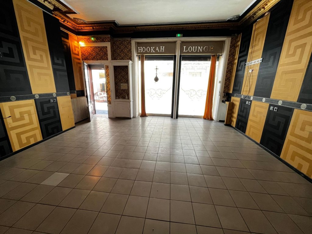 LOCAL D ACTIVITE A VENDRE - ST ETIENNE - 140 000 &euro; 