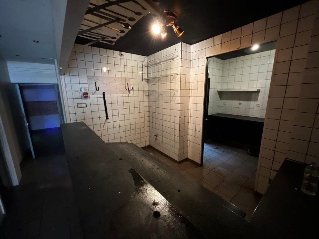LOCAL D ACTIVITE A VENDRE - ST ETIENNE - 140 000 &euro; 