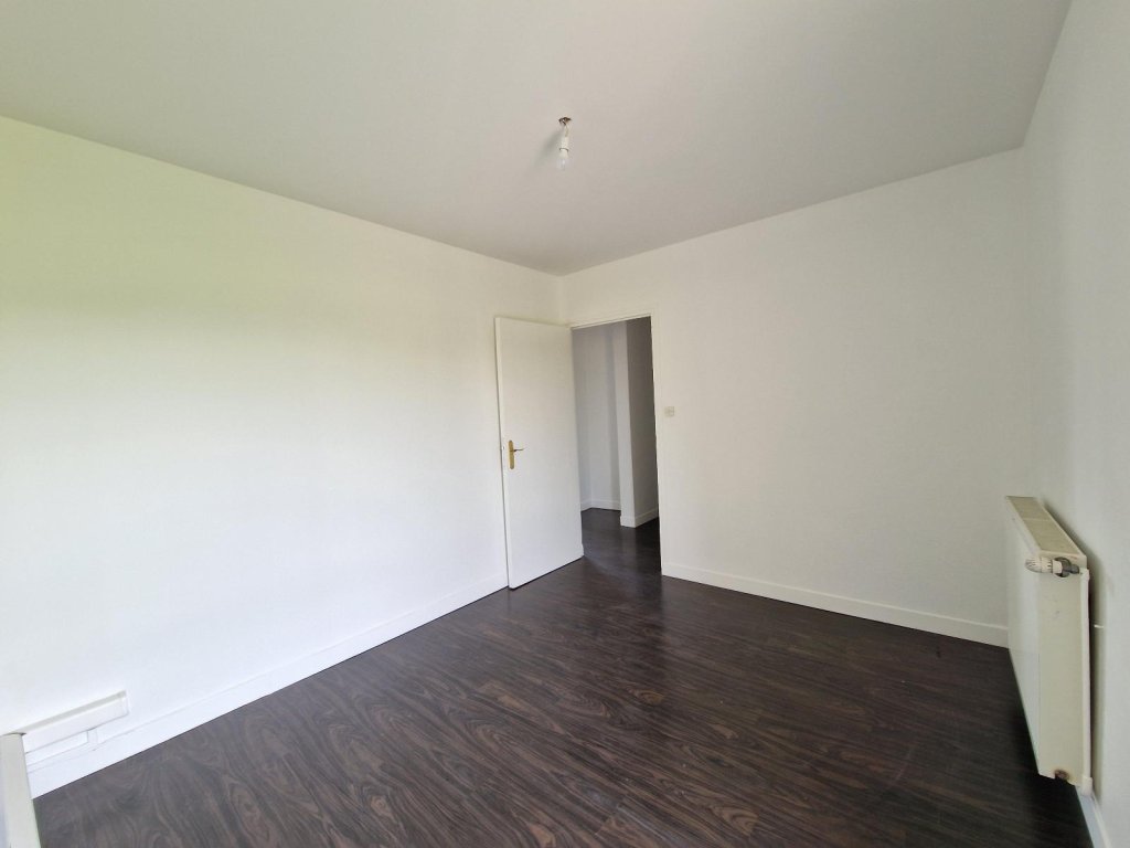 MAISON A LOUER - ST CYPRIEN - 87.37 m2 - 888 &euro; charges comprises par mois