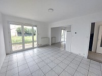 MAISON A LOUER - ST CYPRIEN - 78.36 m2 - 900 € charges comprises par mois