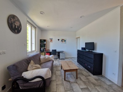 MAISON A LOUER - ST MARCELLIN EN FOREZ - 125.59 m2 - 1 200 € charges comprises par mois