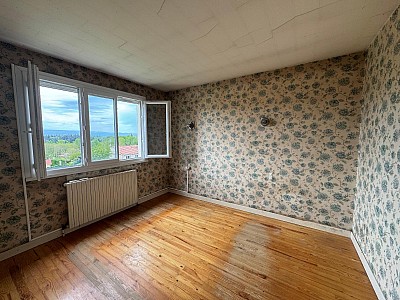 MAISON A VENDRE - ANDREZIEUX BOUTHEON - 97 m2 - 239 000 €