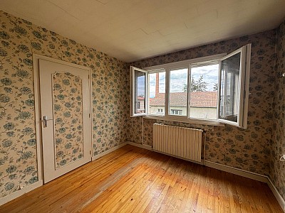 MAISON A VENDRE - ANDREZIEUX BOUTHEON - 97 m2 - 239 000 €