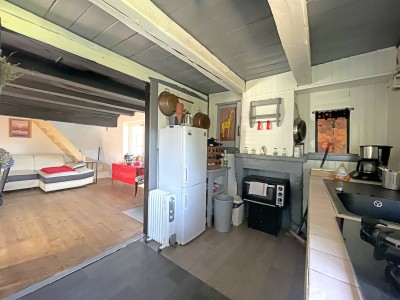 Maison en pierre à Doizieux