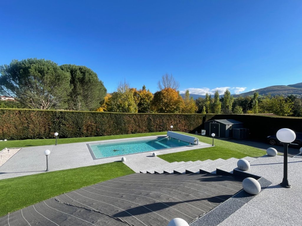 MAISON - ST CHAMOND la varizelle - 177 m2 - VENDU