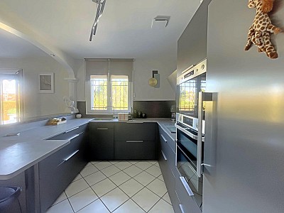 MAISON A VENDRE - ST CHAMOND - 177.96 m2 - 449 000 €