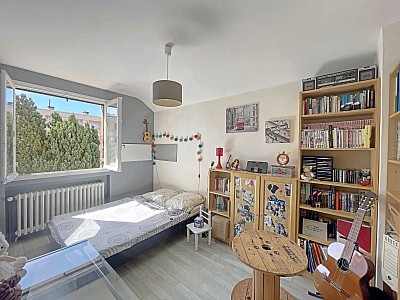 MAISON A VENDRE - ST ETIENNE - 140 m2 - 185 000 €