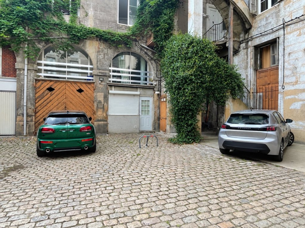Place de parking en centre ville