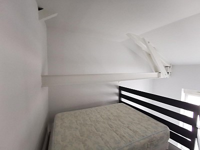 STUDIO A LOUER - ST ETIENNE - 22.47 m2 - 360 € charges comprises par mois