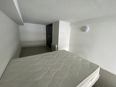 STUDIO A LOUER - ST ETIENNE - 26.39 m2 - 340 € charges comprises par mois