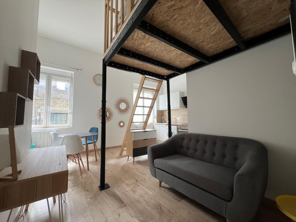 STUDIO A VENDRE - ST ETIENNE Centre Ville - 25 m2 - 47 000 &euro;