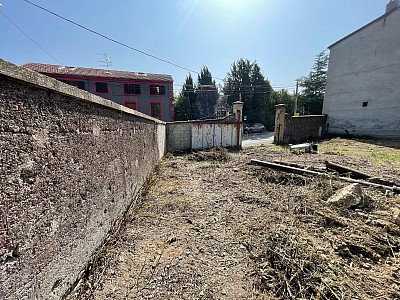 TERRAIN A VENDRE - ST CHAMOND - 795 m2 - 150 000 €