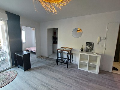 APPARTEMENT T1 A LOUER - L ETRAT - 35.85 m2 - 619 &euro; charges comprises par mois