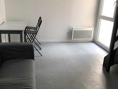 APPARTEMENT T1 A LOUER - ST ETIENNE - 34.55 m2 - 420 € charges comprises par mois