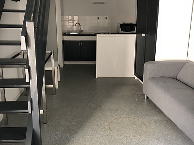 APPARTEMENT T1 A LOUER - ST ETIENNE - 34.55 m2 - 420 € charges comprises par mois