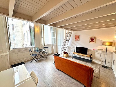 APPARTEMENT T1 A LOUER - ST ETIENNE - 28 m2 - 495 € charges comprises par mois