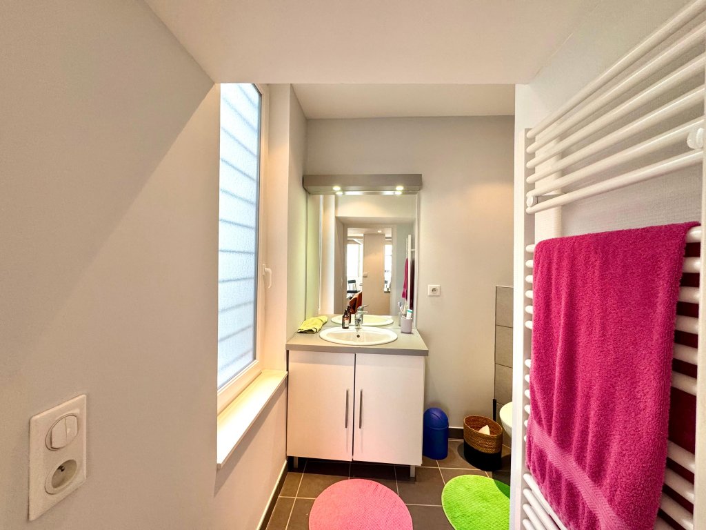 APPARTEMENT T1 A LOUER - ST ETIENNE - 28 m2 - 495 &euro; charges comprises par mois
