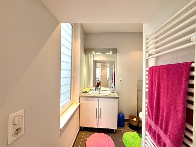 APPARTEMENT T1 A LOUER - ST ETIENNE - 28 m2 - 495 € charges comprises par mois