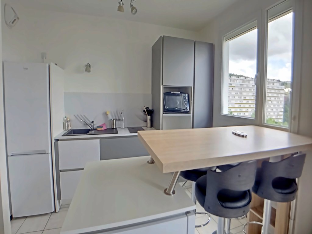 APPARTEMENT T1 A LOUER - ST ETIENNE - 37.46 m2 - 520 &euro; charges comprises par mois