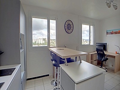 APPARTEMENT T1 A LOUER - ST ETIENNE - 37.46 m2 - 520 € charges comprises par mois