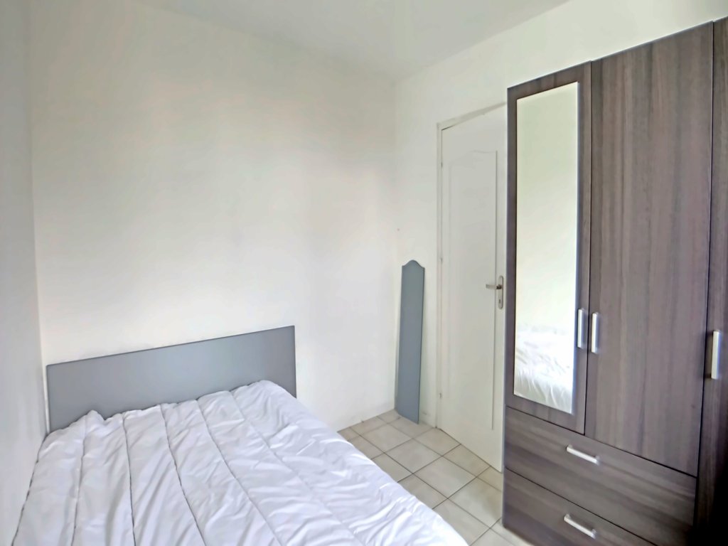 APPARTEMENT T1 A LOUER - ST ETIENNE - 37.46 m2 - 520 &euro; charges comprises par mois