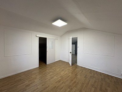 APPARTEMENT T1 A LOUER - ST PRIEST EN JAREZ - 40.19 m2 - 445 € charges comprises par mois