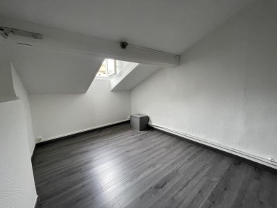 Appartement F1 A VENDRE - ST ETIENNE BADOUILLERE - 22.25 m2 - 47 000 &euro;