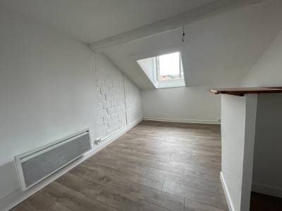 Appartement F1 A VENDRE - ST ETIENNE BADOUILLERE - 22.25 m2 - 47 000 &euro;