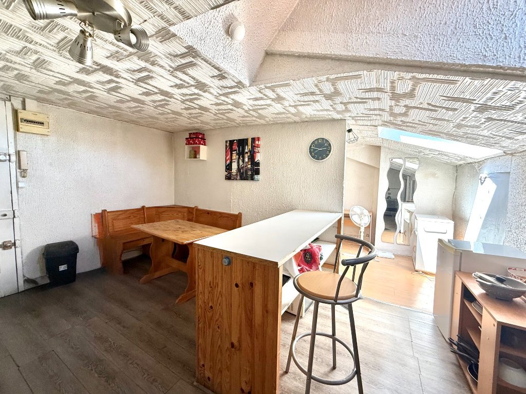 Appartement T1 Bis 25,09m² à rénover