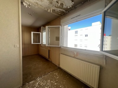 APPARTEMENT T1 A VENDRE - ST ETIENNE - 30.63 m2 - 13 500 €