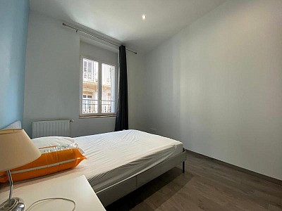 APPARTEMENT T2 A LOUER - ST ETIENNE - 68 m2 - 670 € charges comprises par mois