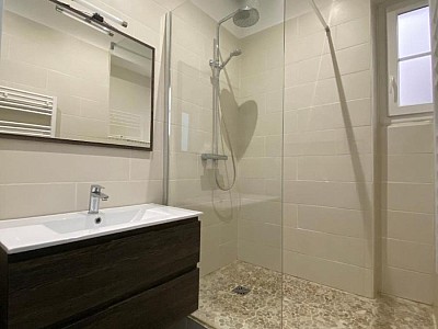APPARTEMENT T2 A LOUER - ST ETIENNE - 68 m2 - 670 € charges comprises par mois