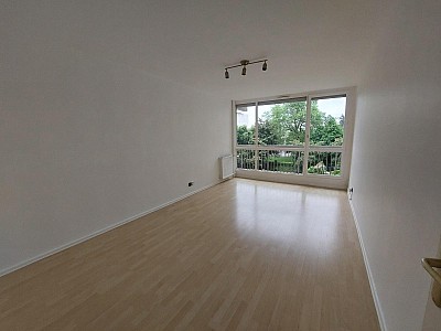 APPARTEMENT T2 A LOUER - ST ETIENNE - 52.34 m2 - 570 € charges comprises par mois