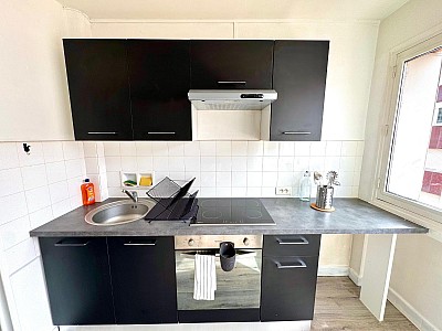 APPARTEMENT T2 A LOUER - ST ETIENNE - 38 m2 - 550 € charges comprises par mois