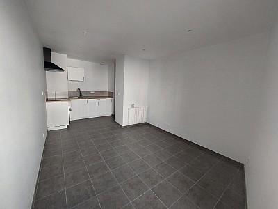 APPARTEMENT T2 A LOUER - ST ETIENNE - 34.07 m2 - 515 € charges comprises par mois