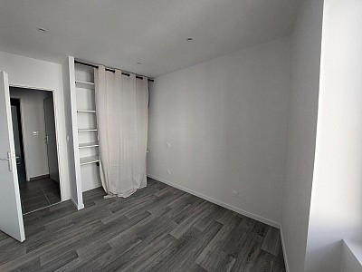 APPARTEMENT T2 A LOUER - ST ETIENNE - 34.07 m2 - 515 € charges comprises par mois
