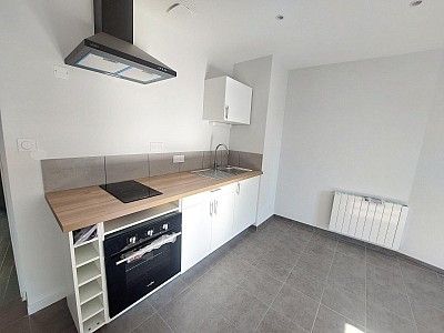 APPARTEMENT T2 A LOUER - ST ETIENNE - 36.3 m2 - 515 € charges comprises par mois
