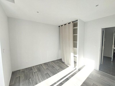 APPARTEMENT T2 A LOUER - ST ETIENNE - 36.3 m2 - 515 € charges comprises par mois