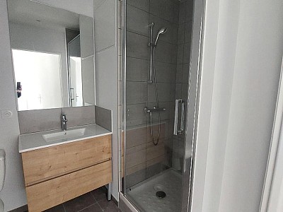 APPARTEMENT T2 A LOUER - ST ETIENNE - 36.3 m2 - 515 € charges comprises par mois