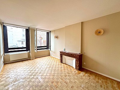 APPARTEMENT T2 A LOUER - ST ETIENNE - 47.74 m2 - 545 € charges comprises par mois