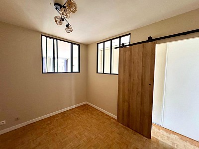 APPARTEMENT T2 A LOUER - ST ETIENNE - 47.74 m2 - 545 € charges comprises par mois