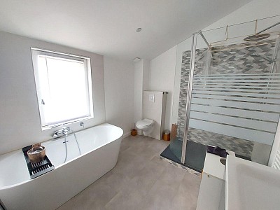 APPARTEMENT T2 A LOUER - ST ETIENNE - 61.02 m2 - 640 € charges comprises par mois