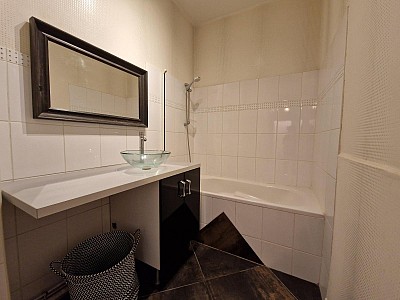 APPARTEMENT T2 A LOUER - ST ETIENNE - 59.41 m2 - 630 € charges comprises par mois
