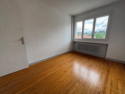 APPARTEMENT T2 A LOUER - ST ETIENNE - 39.17 m2 - 420 € charges comprises par mois