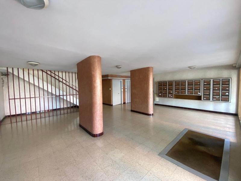 APPARTEMENT T2 A LOUER - ST ETIENNE - 36.57 m2 - 407 &euro; charges comprises par mois